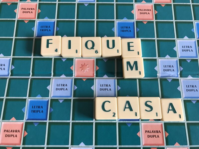 Brincar fortalece a relação entre pais e filhos | #fiqueemcasa